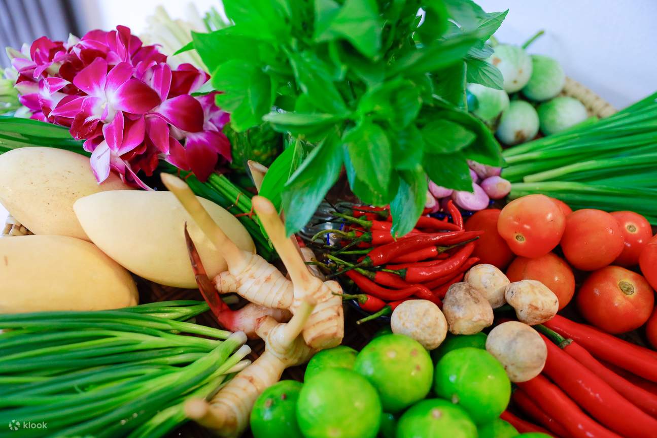 House of Taste | Kelas Memasak Praktik Masakan Thailand & Tur Pasar